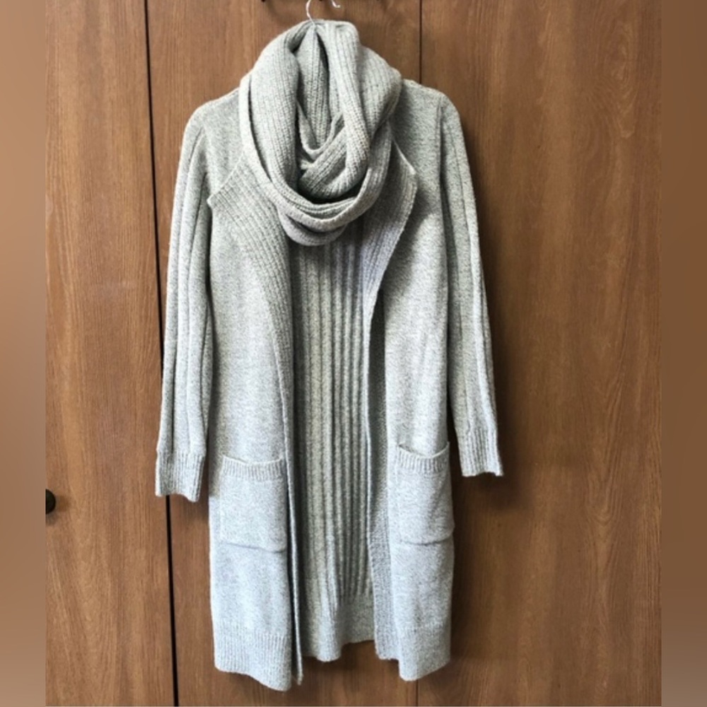 Cute long grey sweater